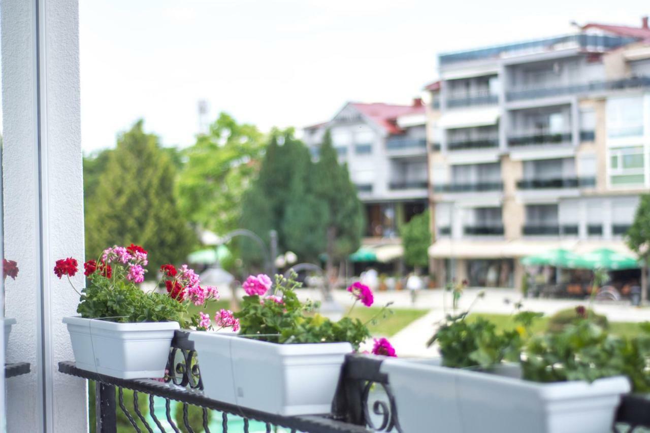 Seasons Hotel Struga Exterior foto